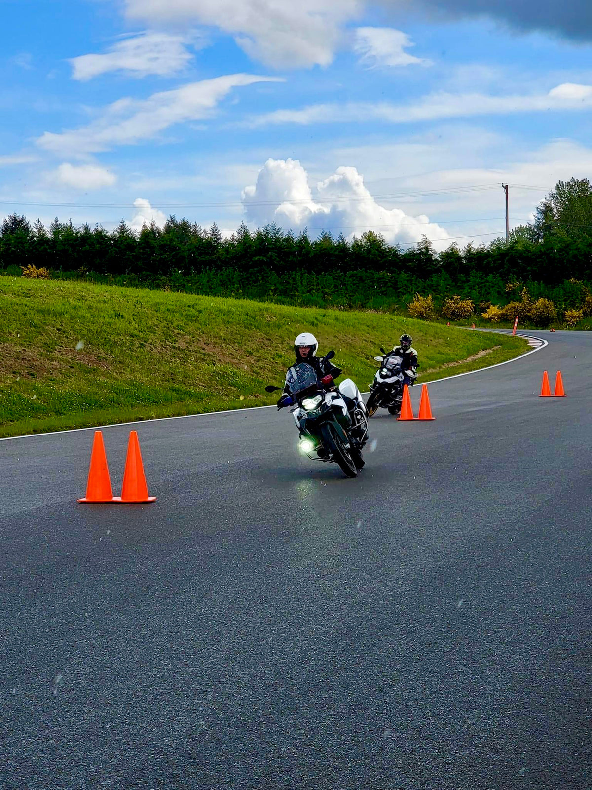 Motorcycle Racing Trainining Civilian & Police Motorcycle Operators Course – Advanced Rider Training